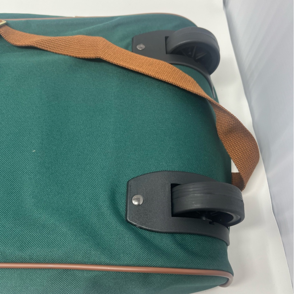Set-POLO RALPH LAUREN Rolling Duffel/Toiletry Bags Carry On Green Canvas VTG NEW - Picture 9 of 10